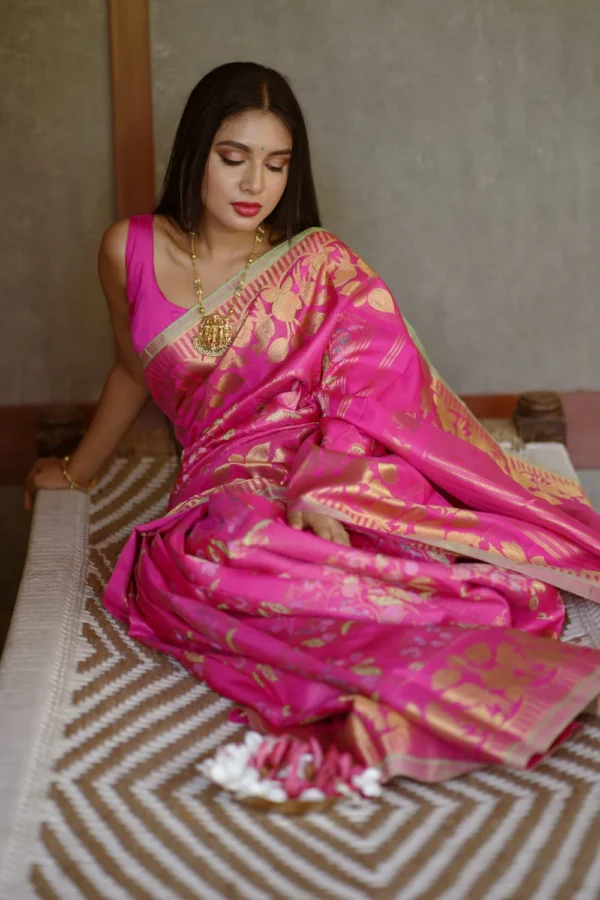 Pink Kanchi Pattu Saree - Image 2