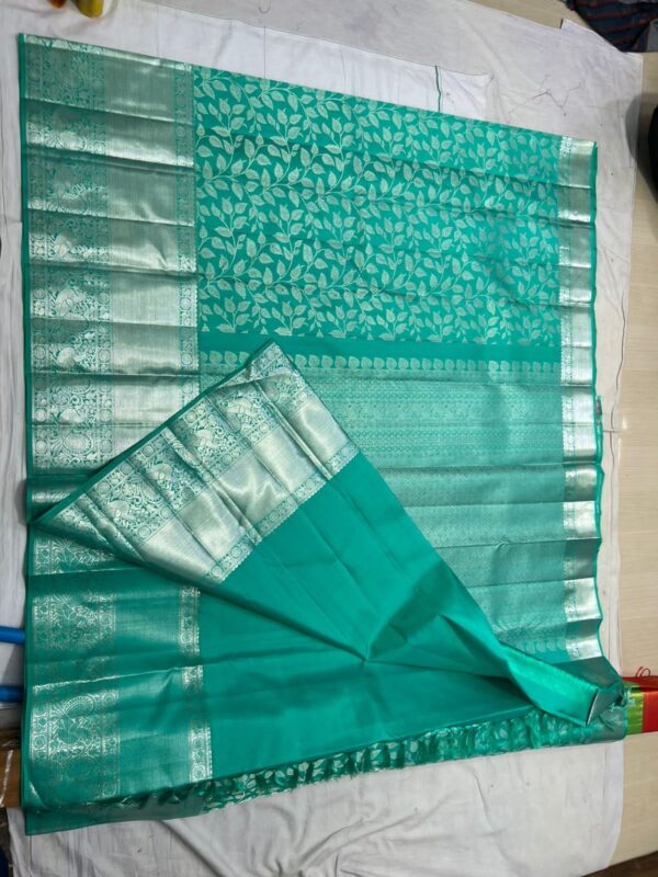 KANJEEVARAM PURE SILK BROCADE LEAF DESIGN SAREE - Image 4