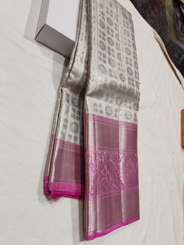 KANJEEVARAM BEAUTIFUL SILVER ZARI PASTEL COLOUR SAREES - Image 3